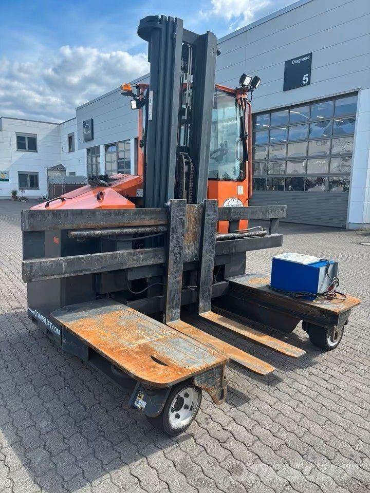Combilift C4000 E لوادر جانبية