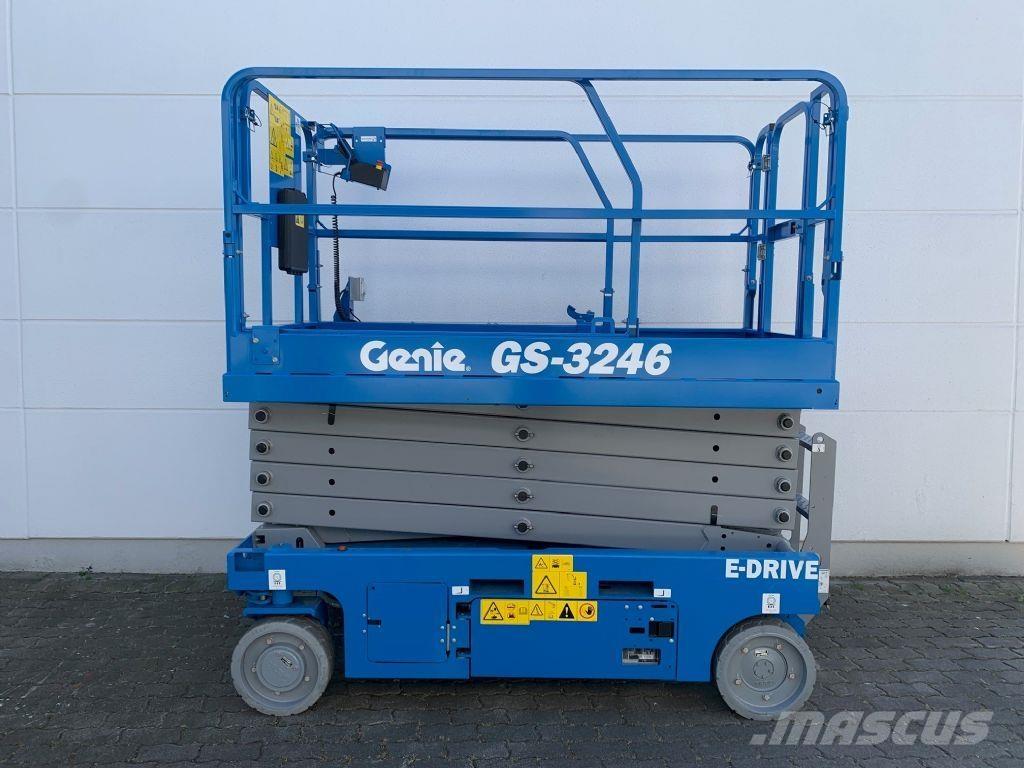 Genie GS-3246 رافعات مقصية الشكل