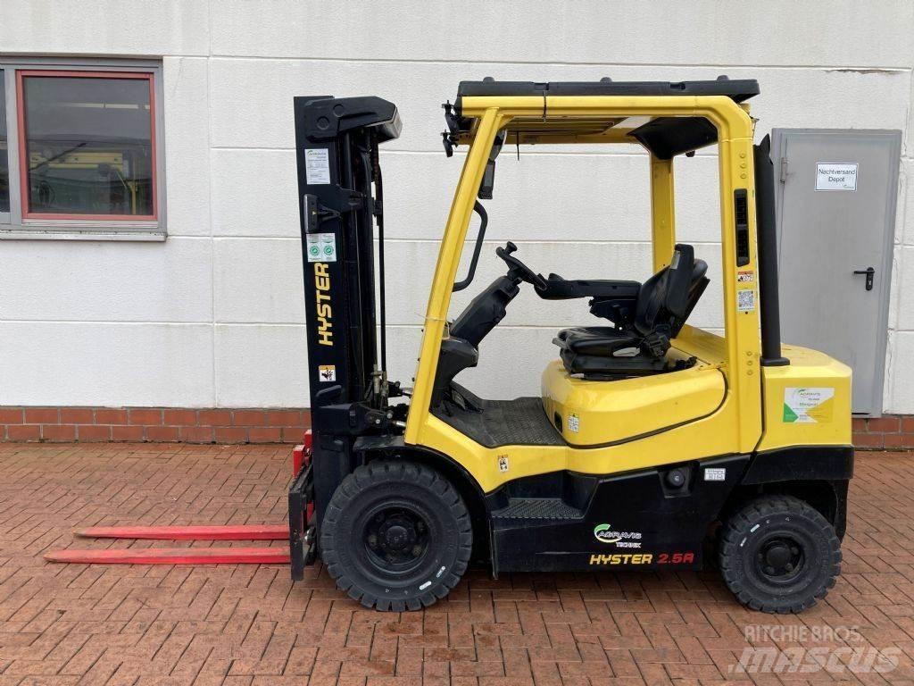 Hyster H 2.5A شاحنات الديزل