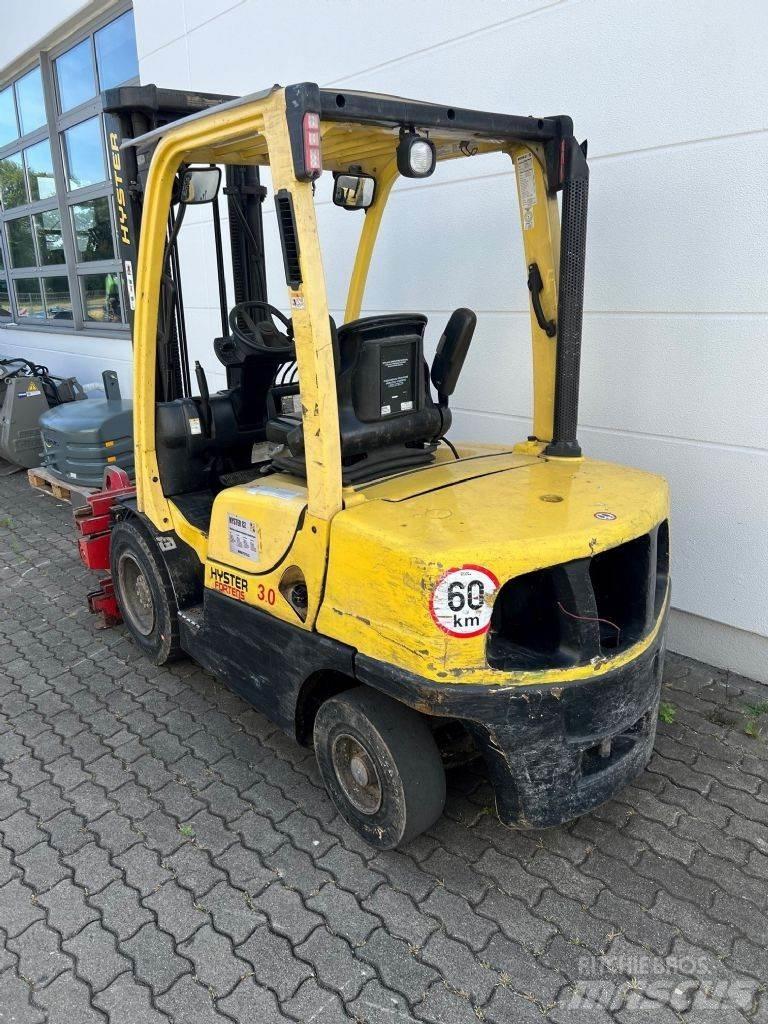 Hyster H 3.0 FT شاحنات الديزل