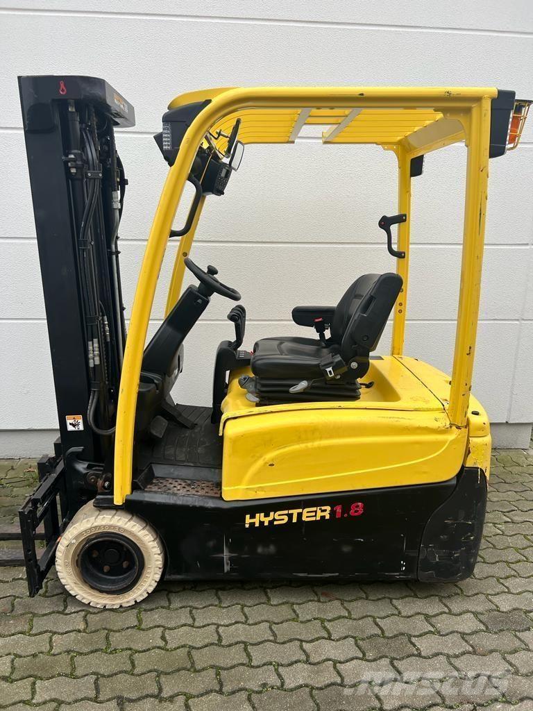 Hyster J 1.8 XNT شاحنات ذات رافعات شوكية تعمل بالكهرباء