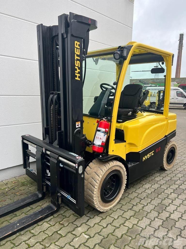 Hyster J 5.0 XN شاحنات ذات رافعات شوكية تعمل بالكهرباء