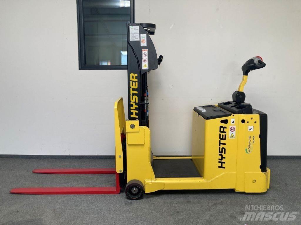 Hyster S 1.0 C معدات التكديس الجوالة