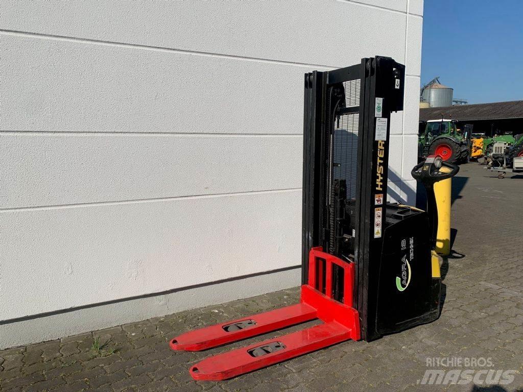 Hyster S 1.2 IL معدات التكديس الجوالة