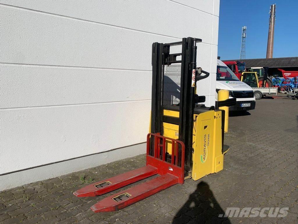 Hyster S 1.5S IL معدات التكديس الجوالة
