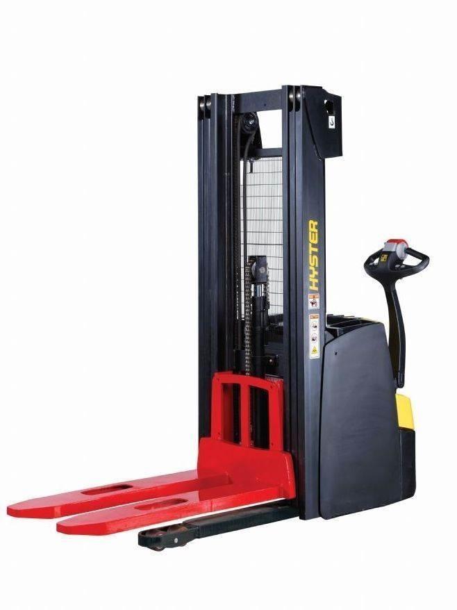 Hyster S 1.6 معدات التكديس الجوالة
