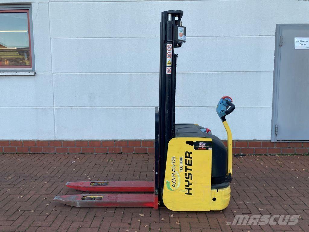 Hyster S 1.6 AC معدات التكديس الجوالة