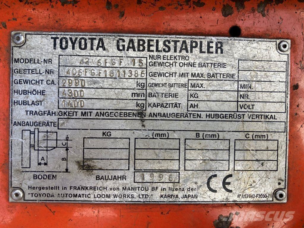 Toyota 42 6FGF 15 شاحنات LPG