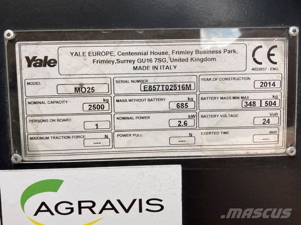Yale MO 25 معدات الرفع عالي المستوى