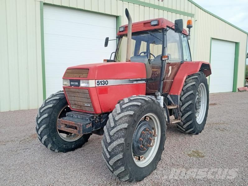 CASE IH 5130 الجرارات