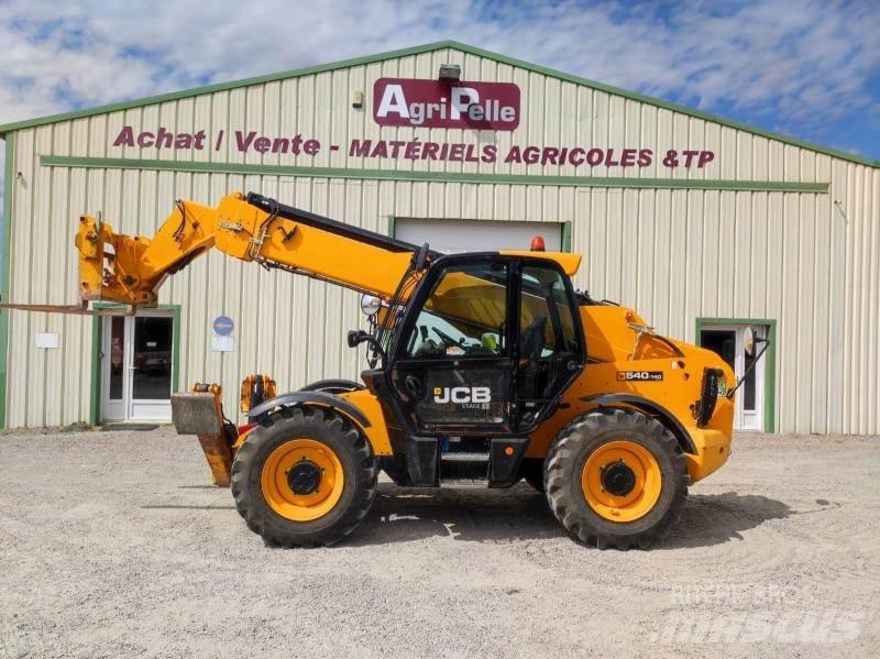 JCB 540-140 مناولات متداخلة