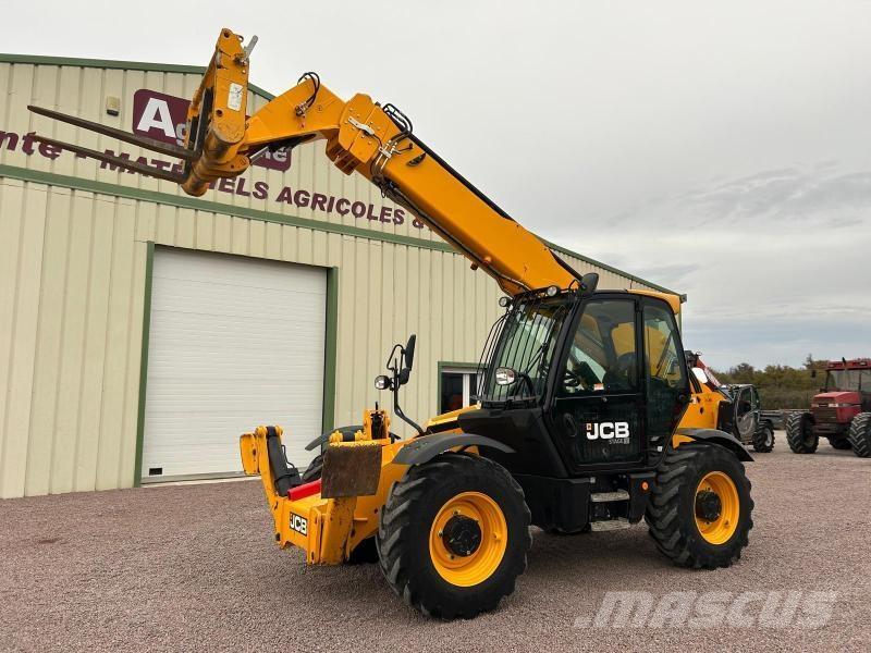 JCB 540-140 مناولات متداخلة