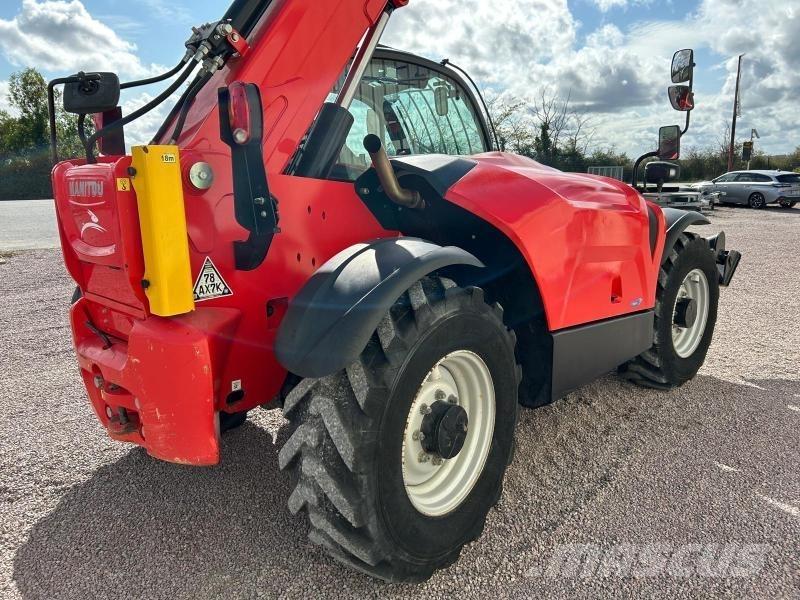 Manitou MT1135 مناولات متداخلة