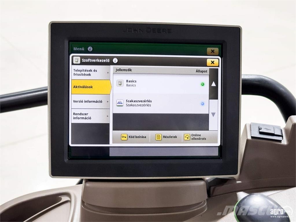 John Deere 6155R الجرارات