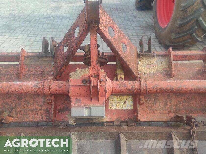  205 الجرارات