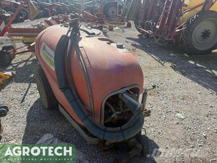  800 λίτρα الجرارات