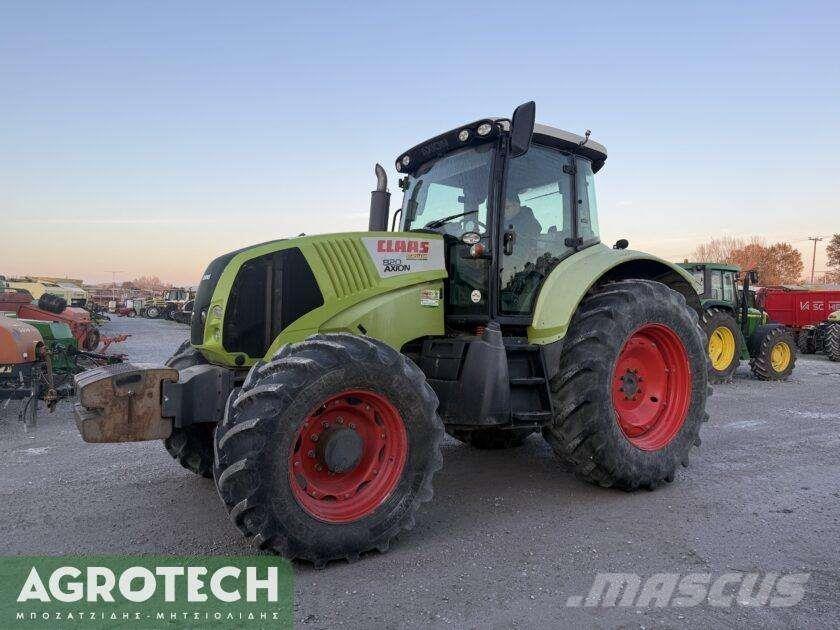 CLAAS AXION 810 CIS الجرارات