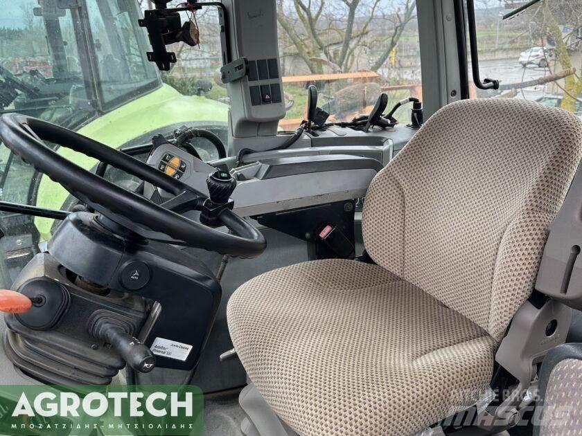 CLAAS AXION 820 الجرارات