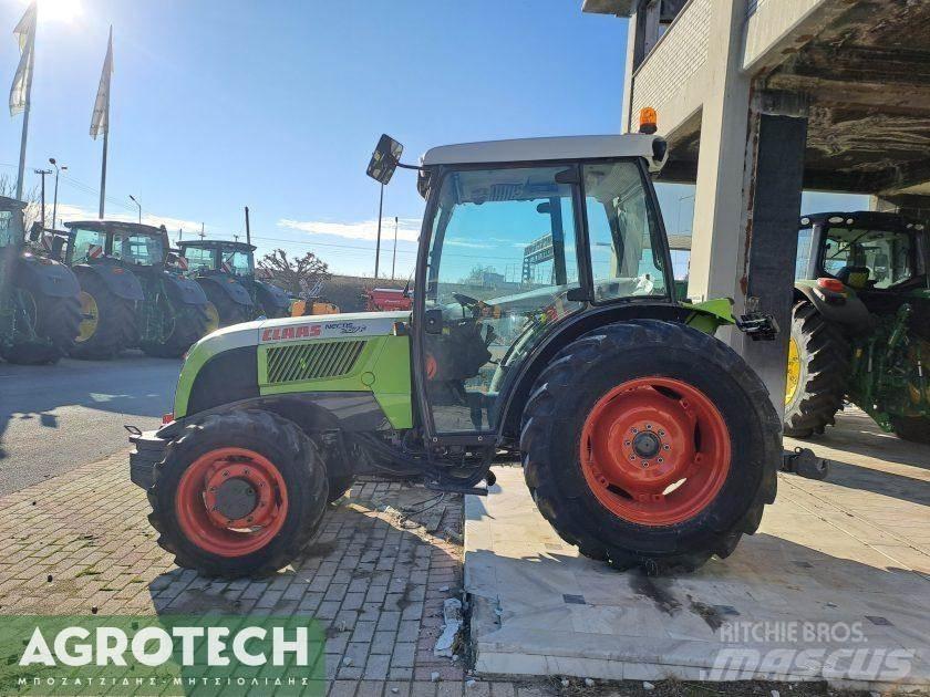 CLAAS NECTIS 267F الجرارات