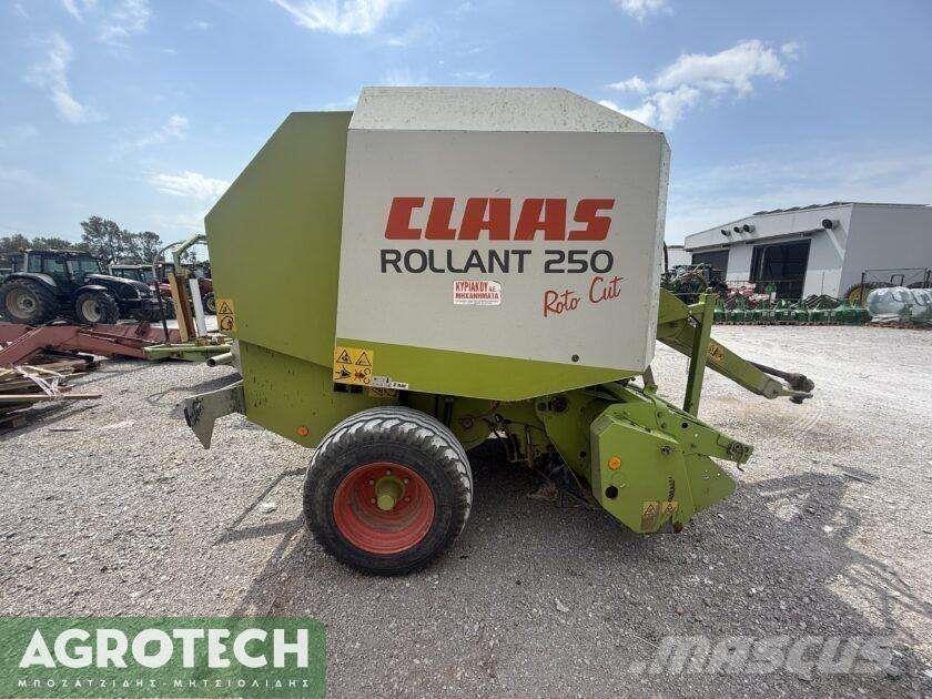 CLAAS Rollant 250 RC محزمات مستديرة