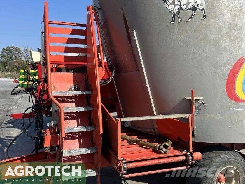 Comag  الجرارات