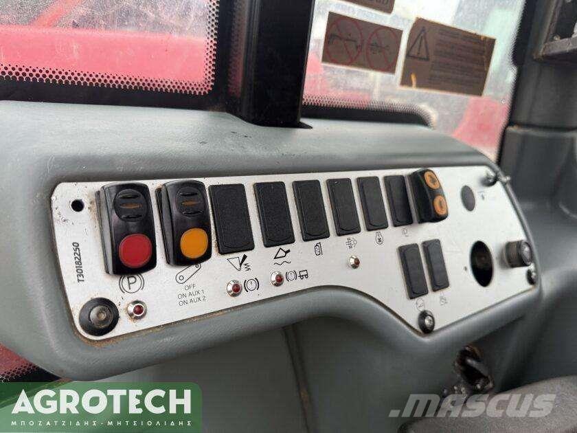  Compact 7.30 الجرارات