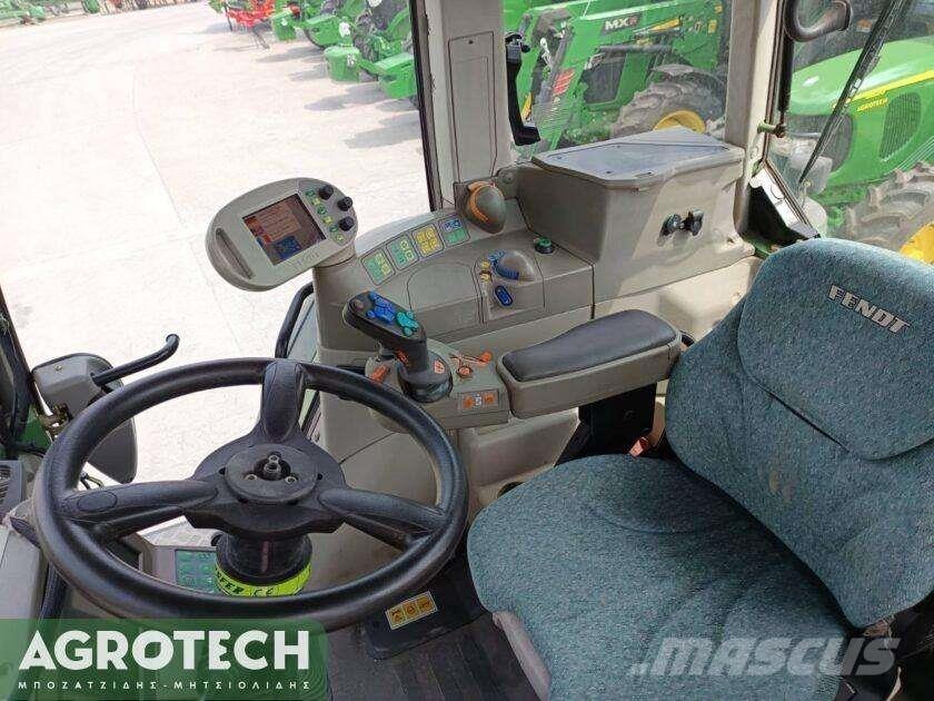 Fendt 820 VARIO الجرارات