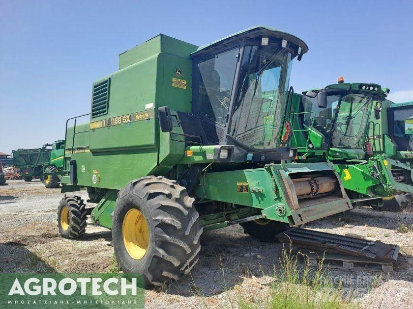 John Deere 1188 الجرارات