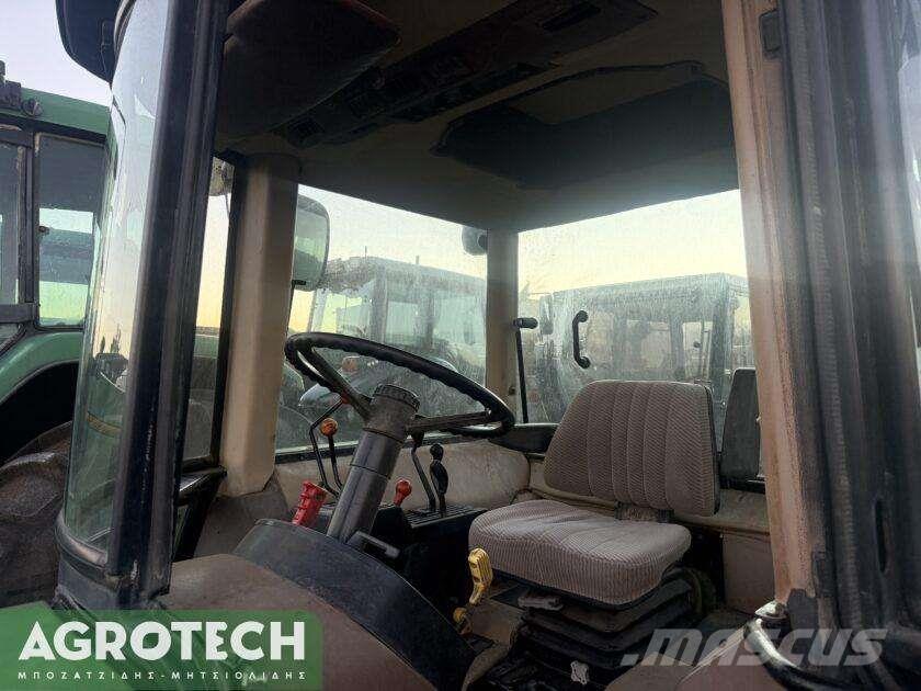 John Deere 2650 الجرارات