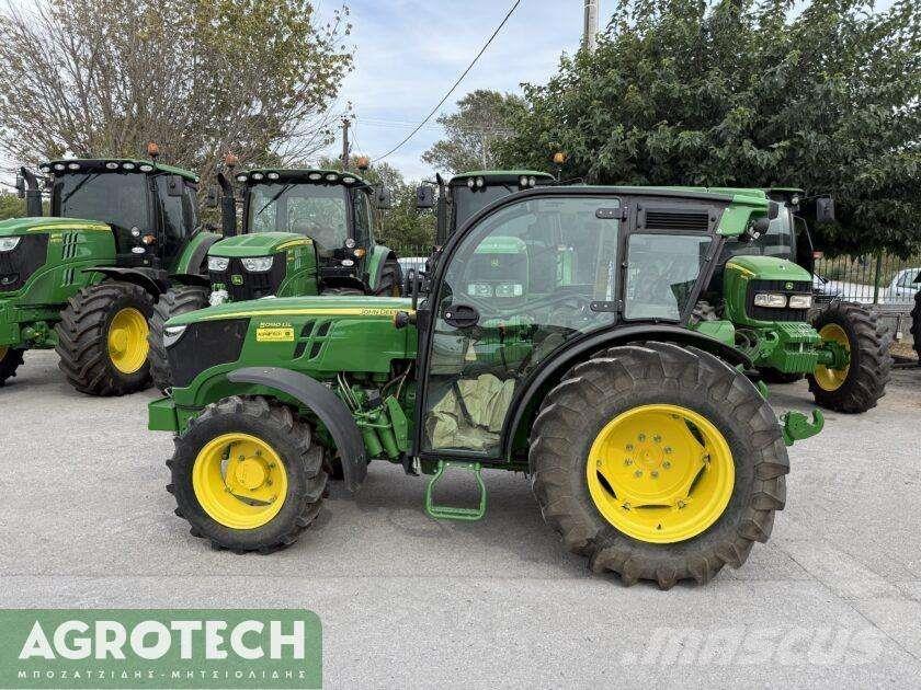 John Deere 5090 GL الجرارات