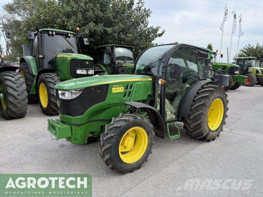 John Deere 5090 GL الجرارات