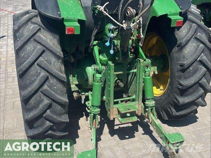 John Deere 5510N الجرارات