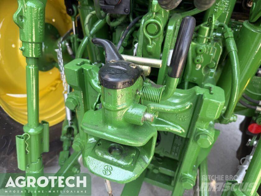 John Deere 6125R الجرارات