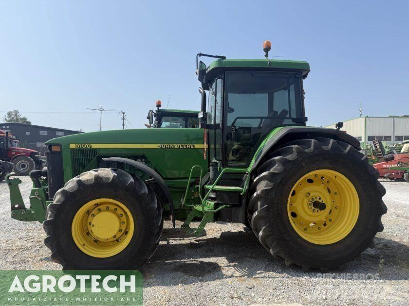 John Deere 8100 الجرارات