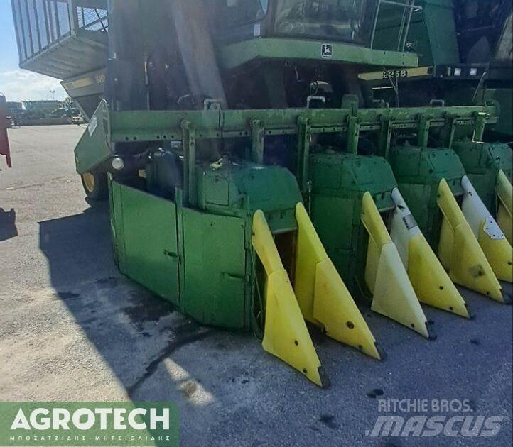 John Deere 9960 الجرارات