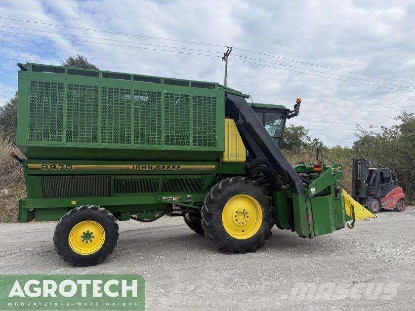 John Deere 9970 الجرارات