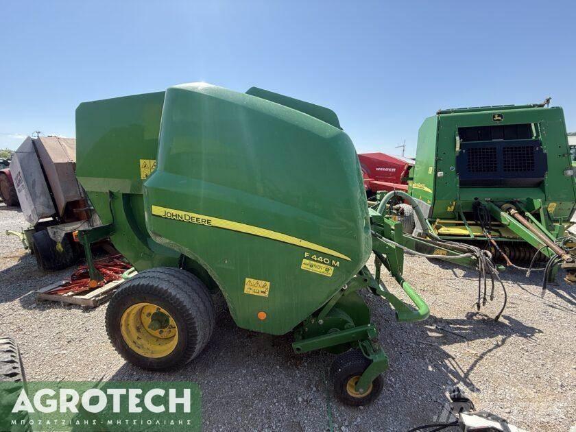 John Deere F440M محزمات مستديرة