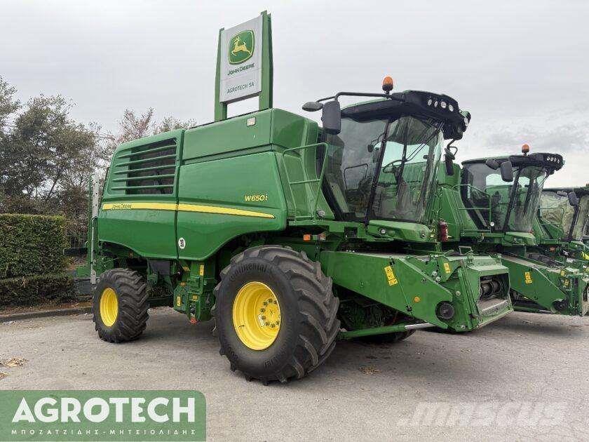 John Deere W650i الجرارات