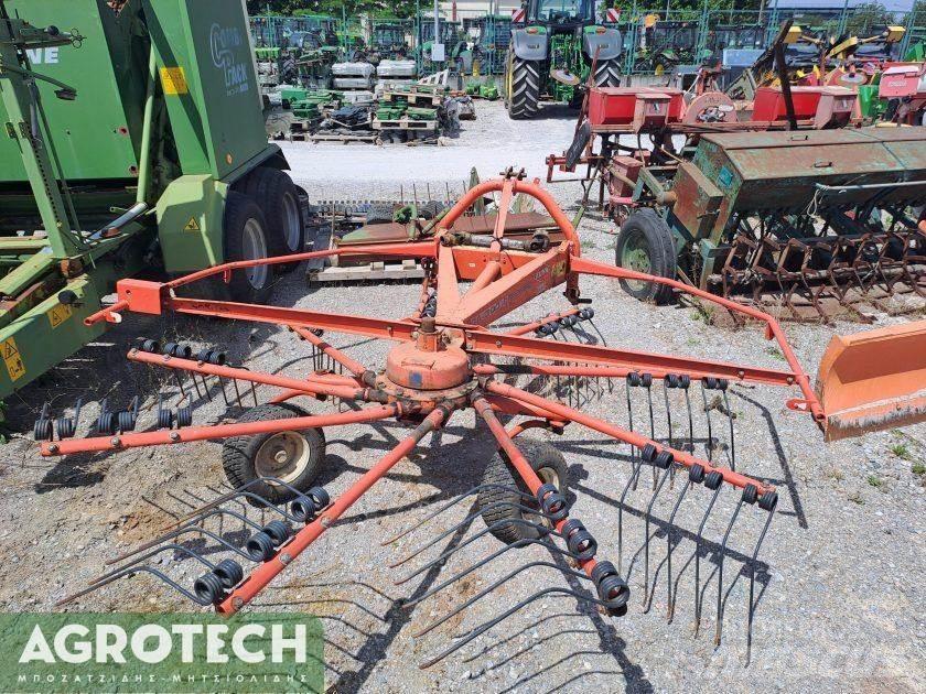 Kuhn GA 300G الجرارات