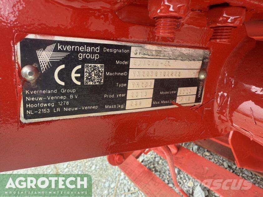 Kverneland EL 700 الجرارات