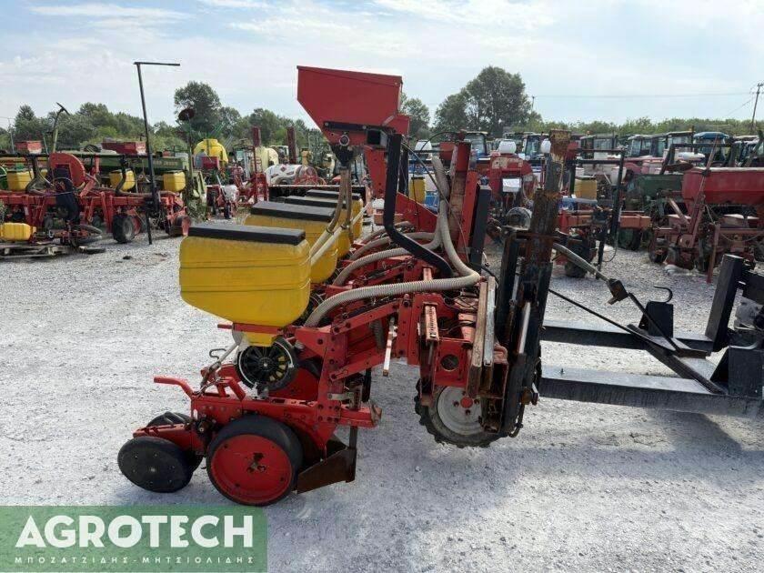 MaterMacc MS 8100 الجرارات