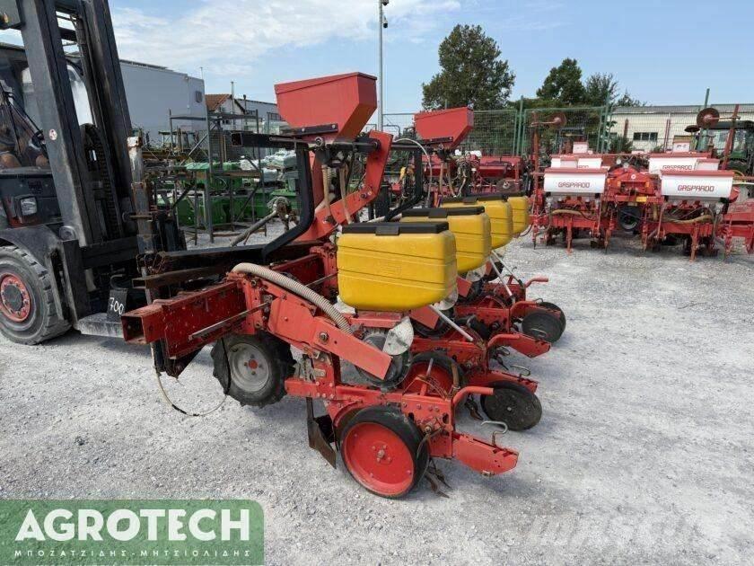 MaterMacc MS 8100 الجرارات