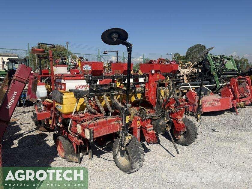 MaterMacc MS TWIN الجرارات