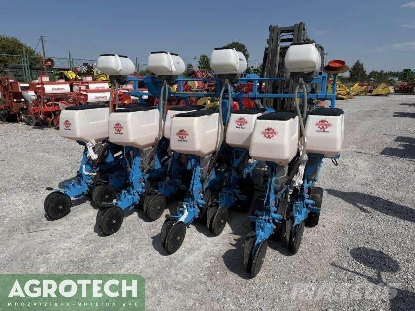Monosem NG Plus 4R الجرارات