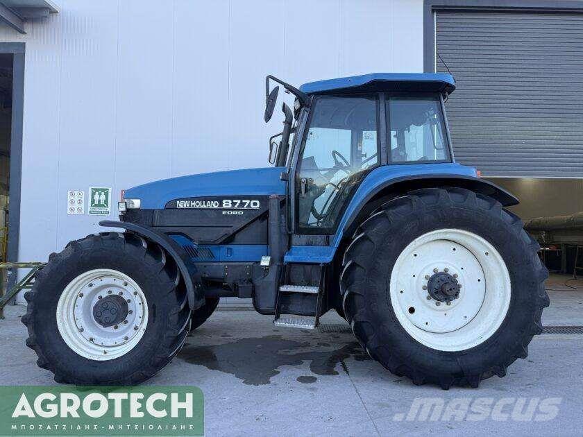 New Holland 8770 الجرارات