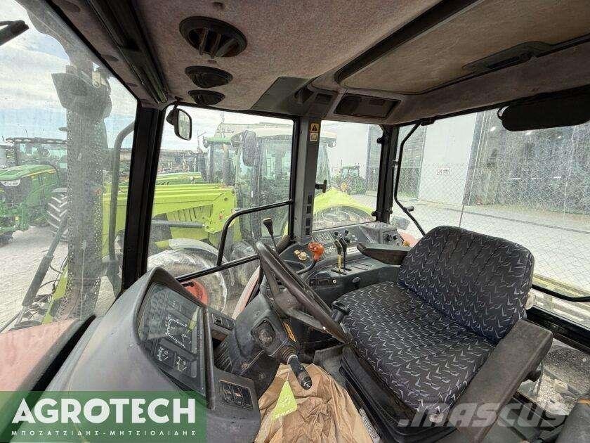 New Holland M 100 الجرارات