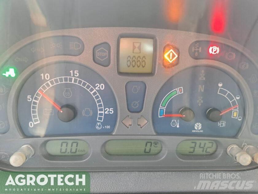New Holland T7060 الجرارات