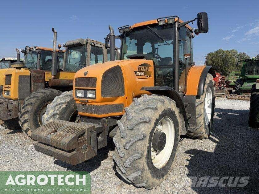 Renault Ares 696 RZ الجرارات