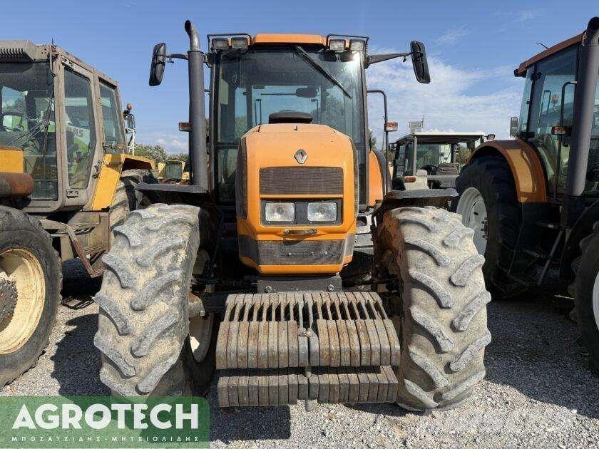 Renault Ares 696 RZ الجرارات