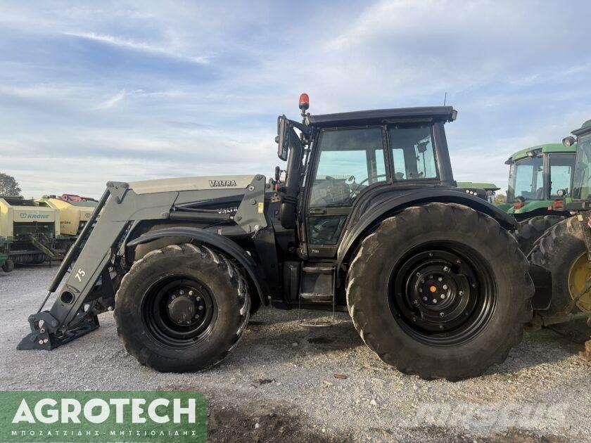 Valtra T 190 الجرارات